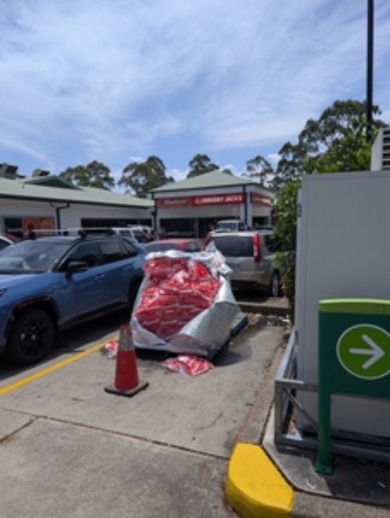 [nsw]-free-bags-of-bell’s-pure-ice-(until-it-all-melts)-@-beresfield-bp