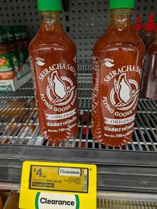 [qld]-flying-goose-sriracha-730ml-$4-(was-$9.95)-@-woolworths,-highfields